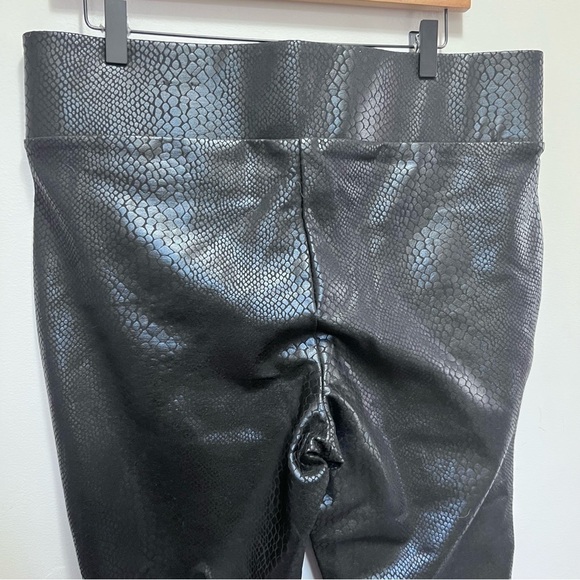 Torrid Pixie Skinny Studio Luxe Ponte High-Rise Pant Size 1x - Picture 8 of 13